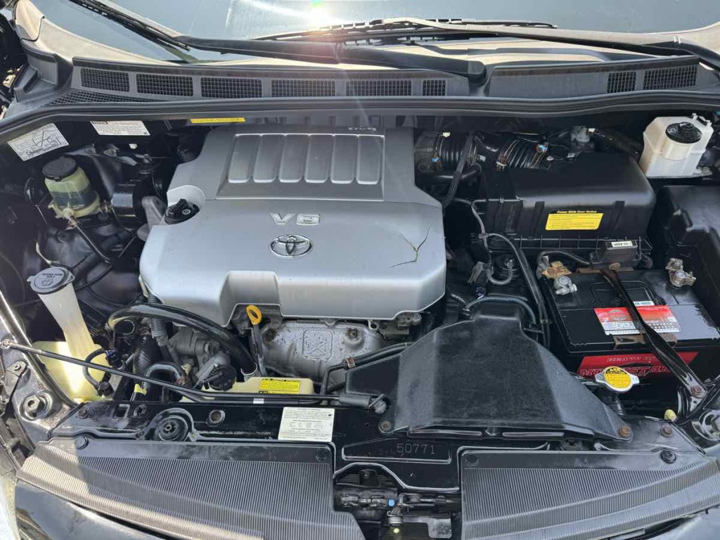 2009 Toyota Sienna Image 20
