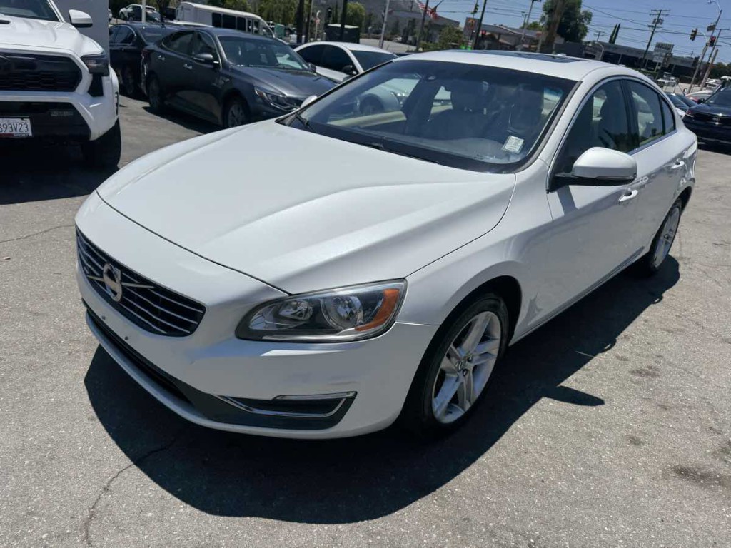 2015 Volvo S60 Image 3