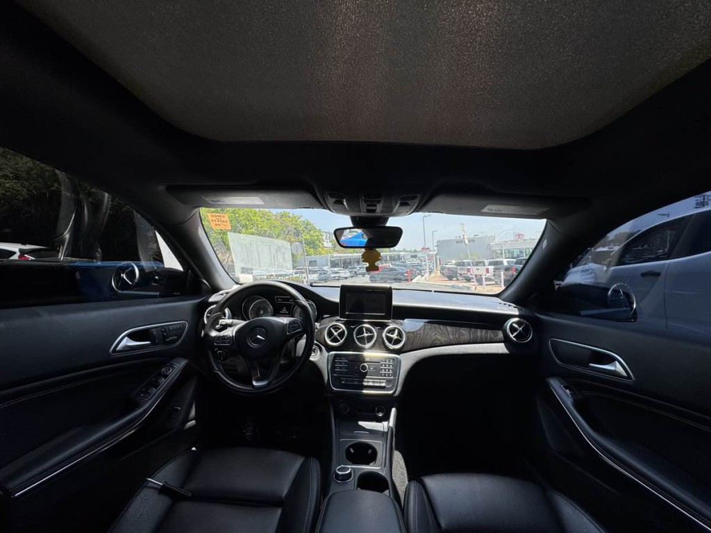 2016 Mercedes-Benz CLA-Class Image 9