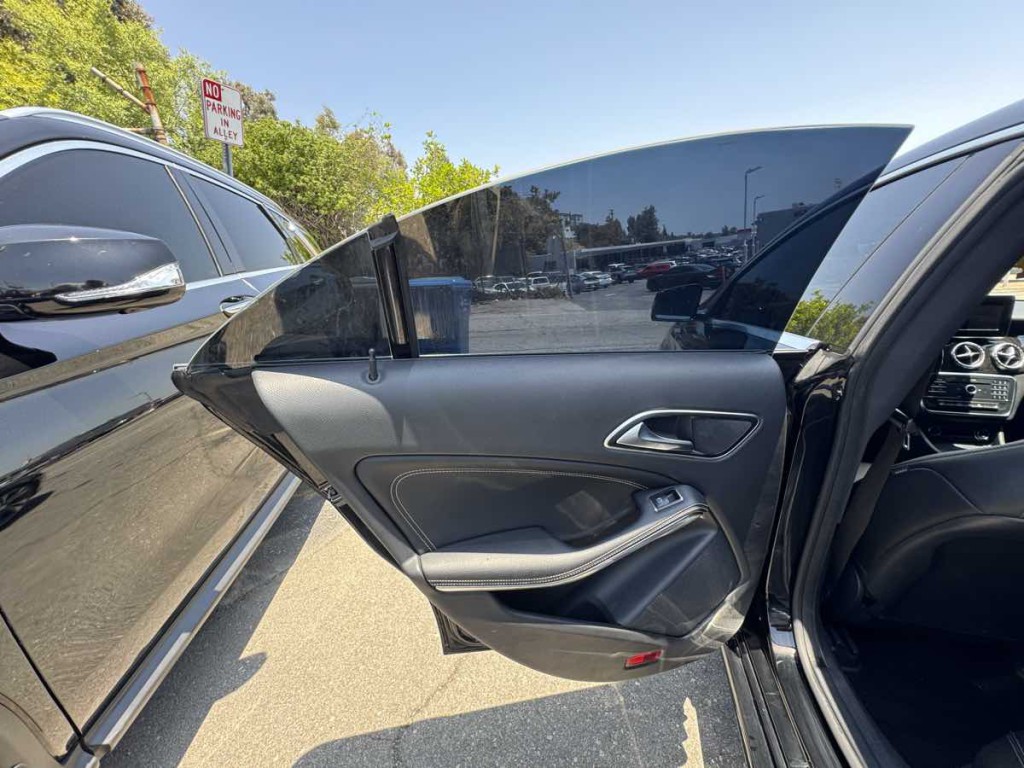 2016 Mercedes-Benz CLA-Class Image 10