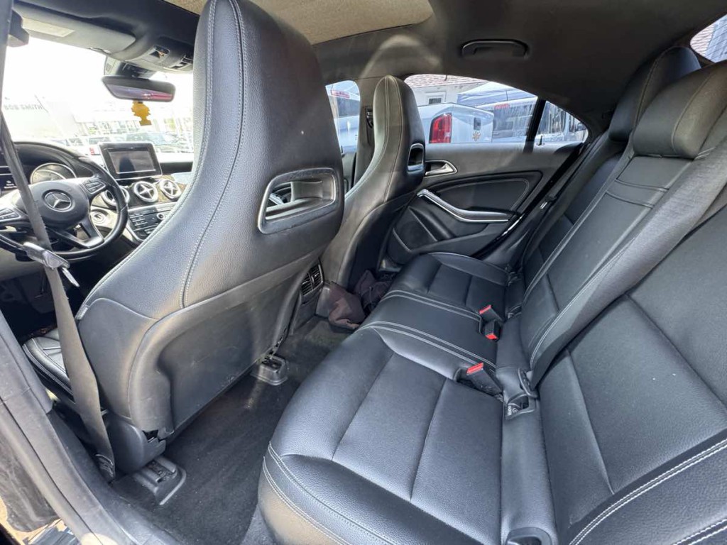 2016 Mercedes-Benz CLA-Class Image 11