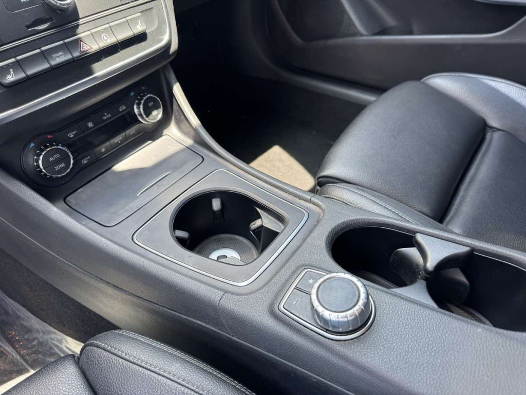 2016 Mercedes-Benz CLA-Class Image 15