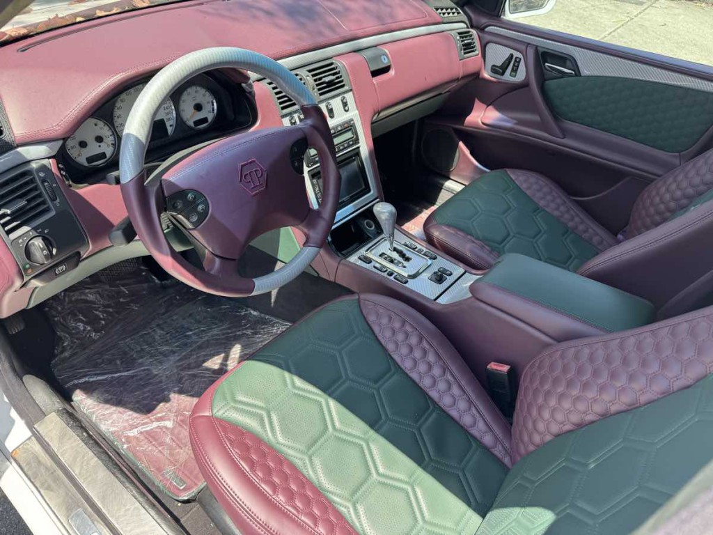 2000 Mercedes-Benz E-Class Image 8