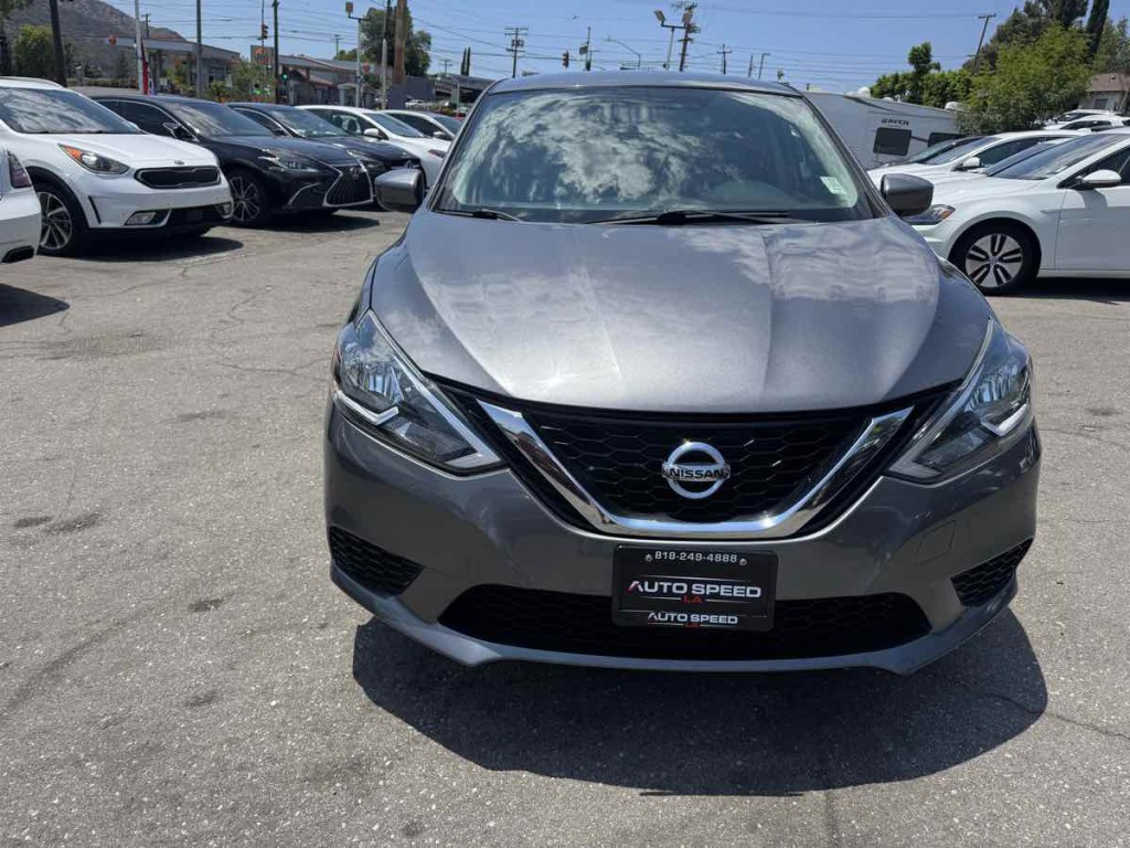 2017 Nissan Sentra Image 2