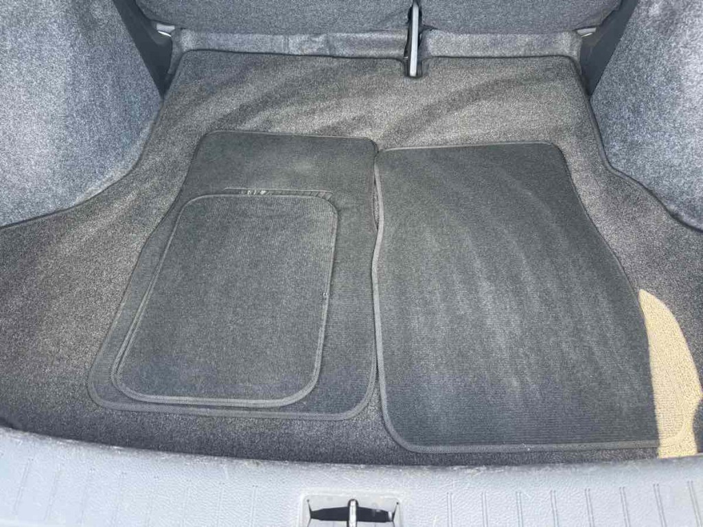 2017 Nissan Sentra Image 16