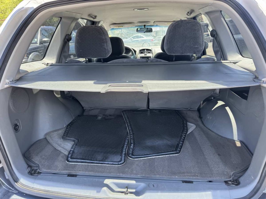 2002 Hyundai Santa Fe Image 12