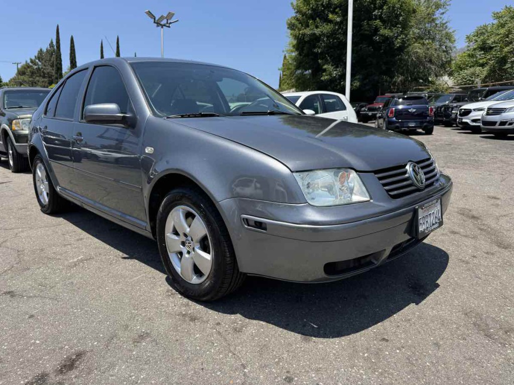 2003 Volkswagen Jetta Image 3