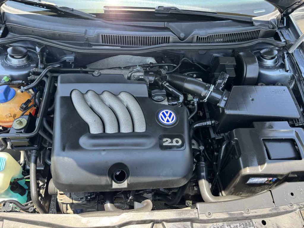2003 Volkswagen Jetta Image 16