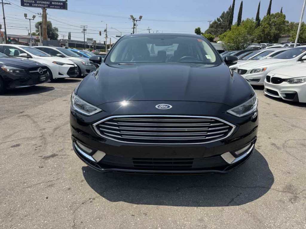 2018 Ford Fusion Image 2