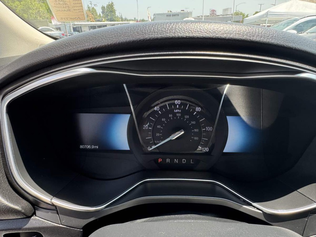 2018 Ford Fusion Image 19