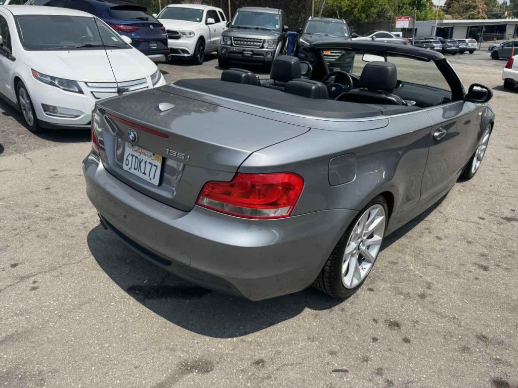 2012 BMW 1 Series Image 5