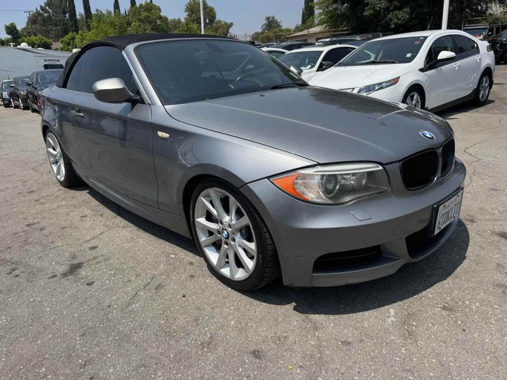 2012 BMW 1 Series Image 7