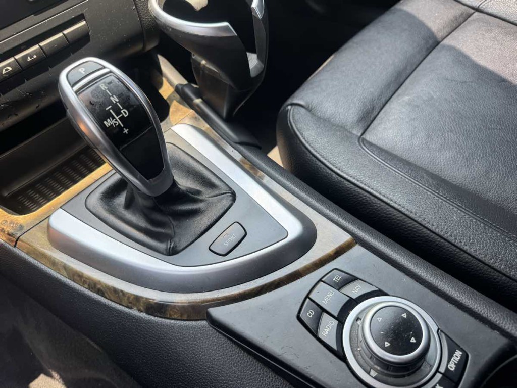 2012 BMW 1 Series Image 18