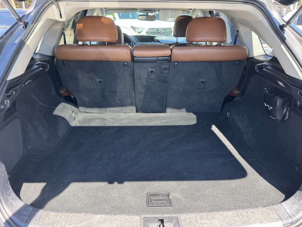 2013 Lexus RX 450h Image 17