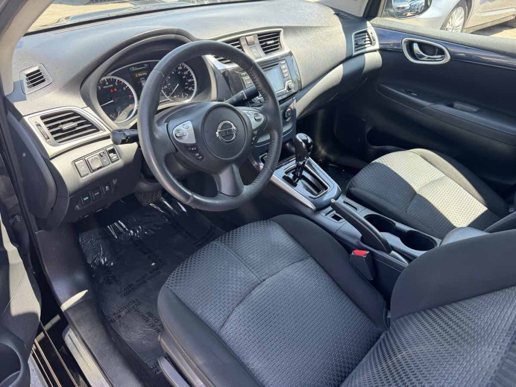 2017 Nissan Sentra Image 20