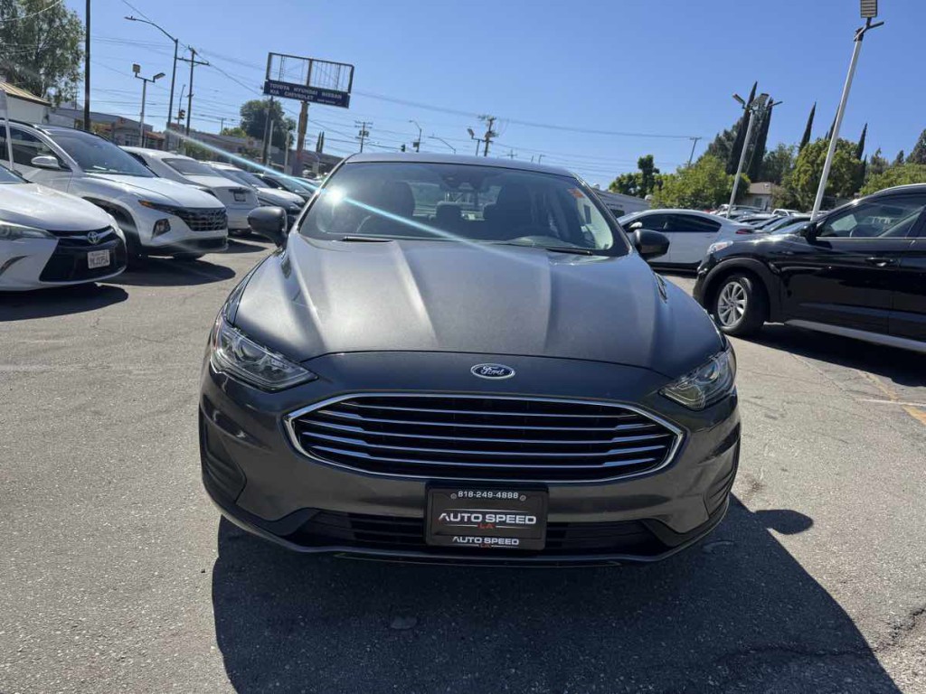 2019 Ford Fusion Image 2