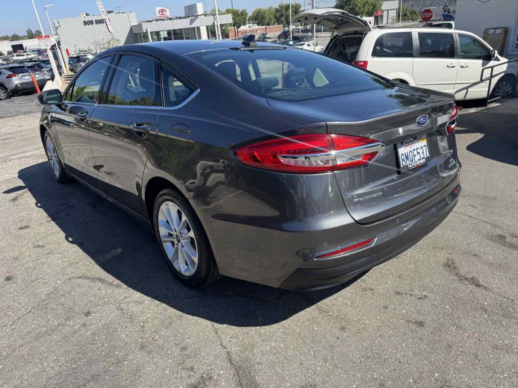 2019 Ford Fusion Image 6