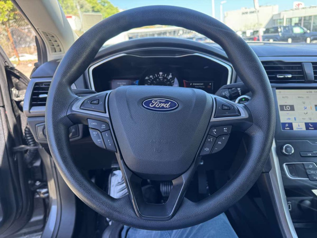 2019 Ford Fusion Image 15