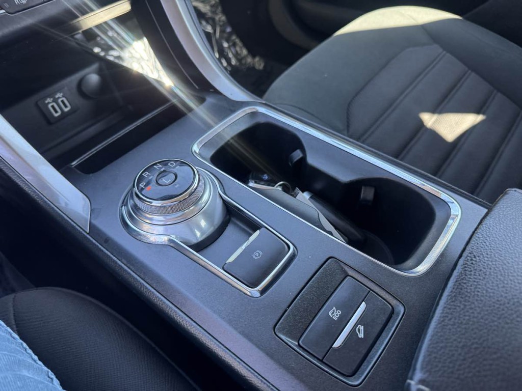 2019 Ford Fusion Image 16