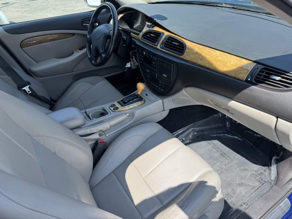 2002 Jaguar S-TYPE Image 14