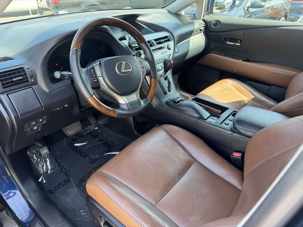2015 Lexus RX 450h Image 11