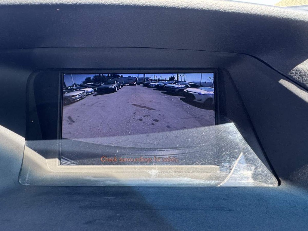 2015 Lexus RX 450h Image 18