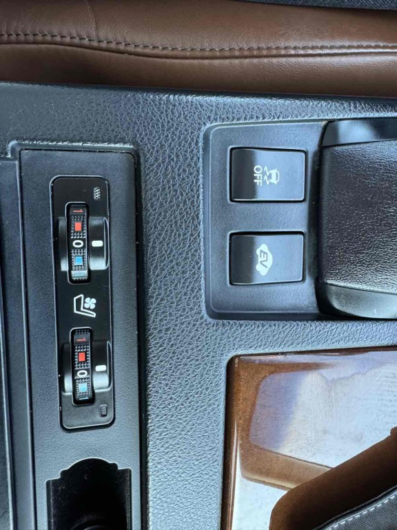 2015 Lexus RX 450h Image 20