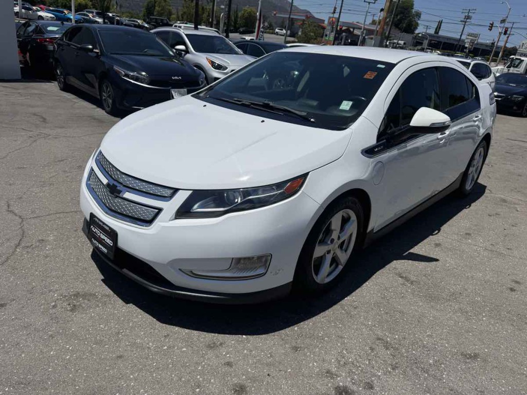 2014 Chevrolet Volt Image 3