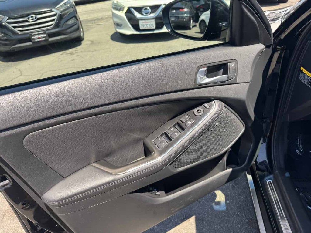 2016 Kia Optima Image 13