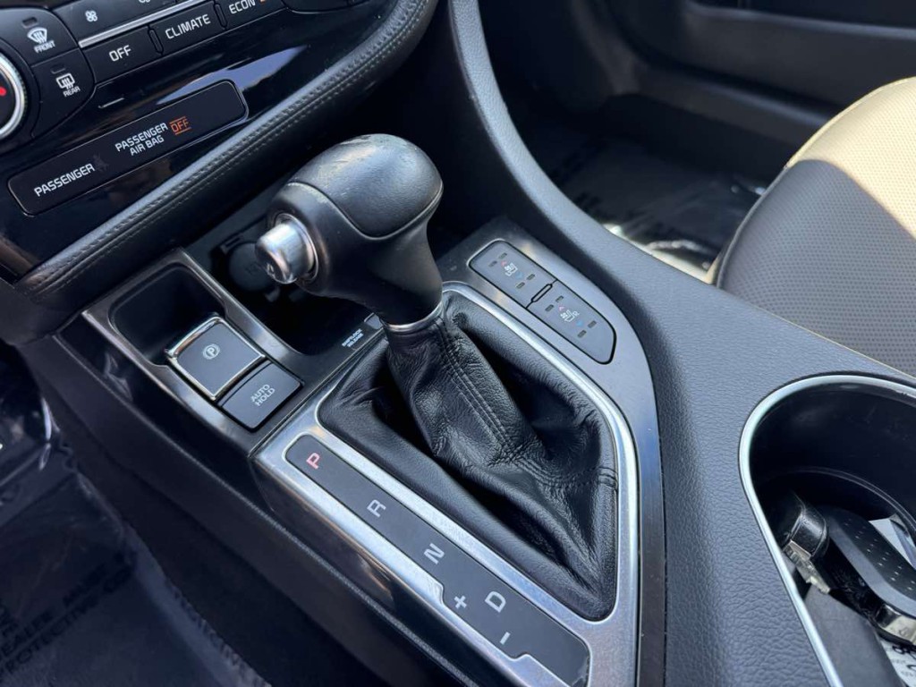 2016 Kia Optima Image 19