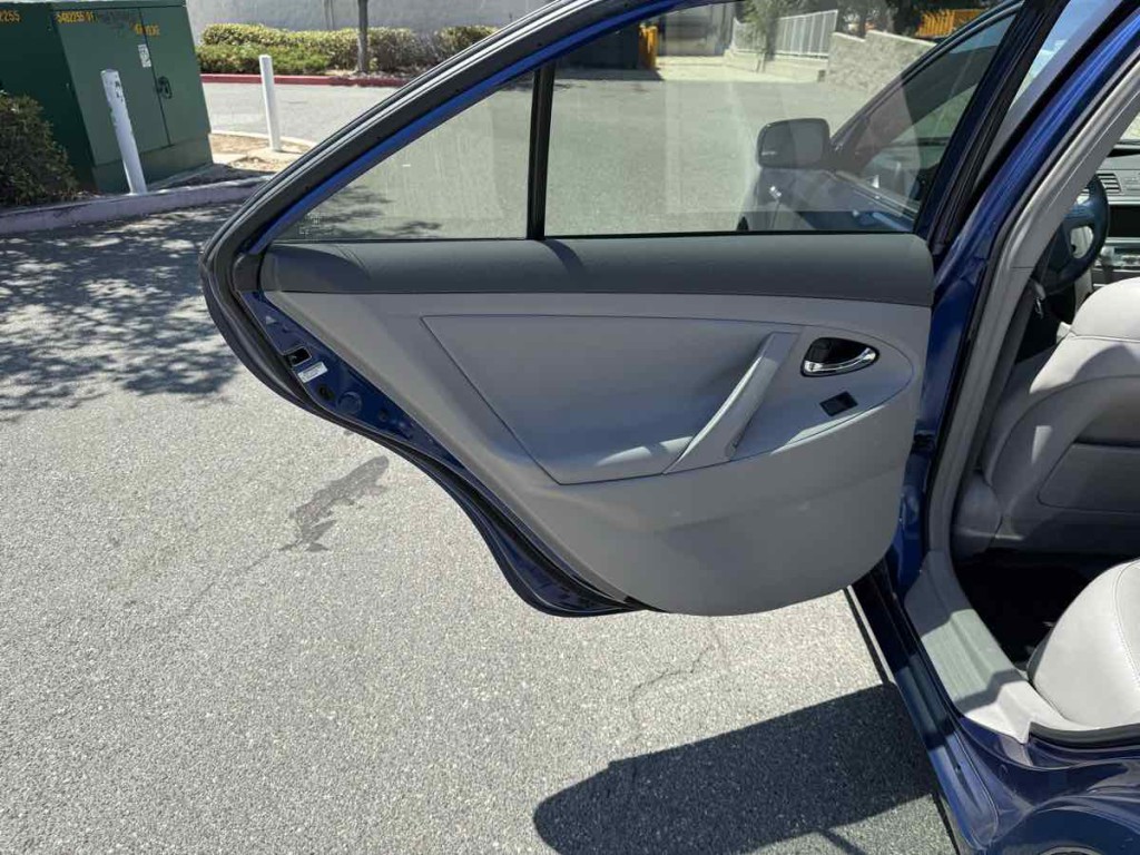 2007 Toyota Camry Image 21