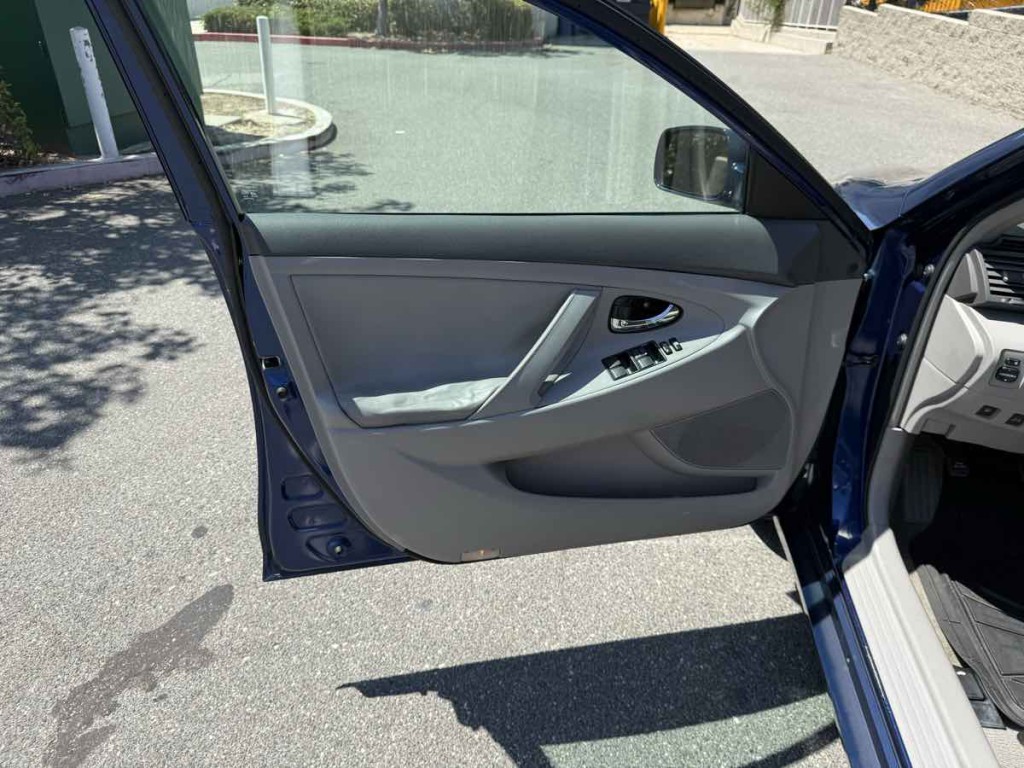 2007 Toyota Camry Image 22
