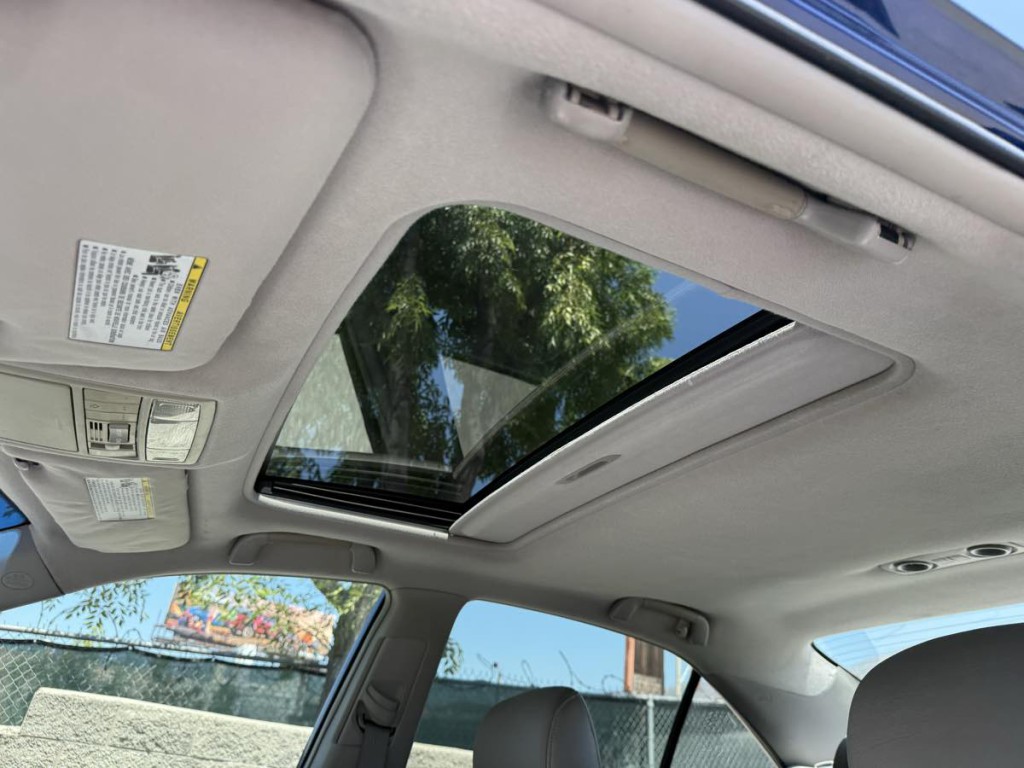 2007 Toyota Camry Image 36