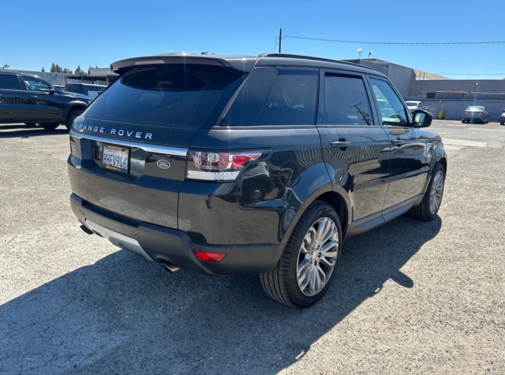 2014 Land Rover Range Rover Sport Image 3