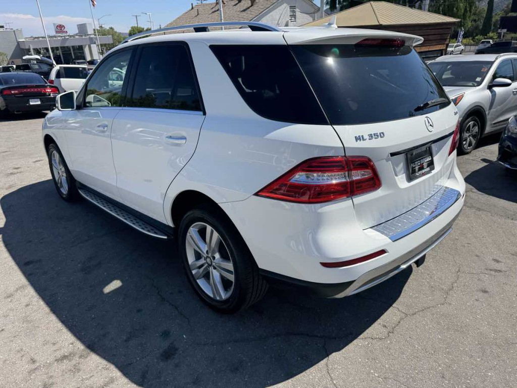 2015 Mercedes-Benz M-Class Image 4