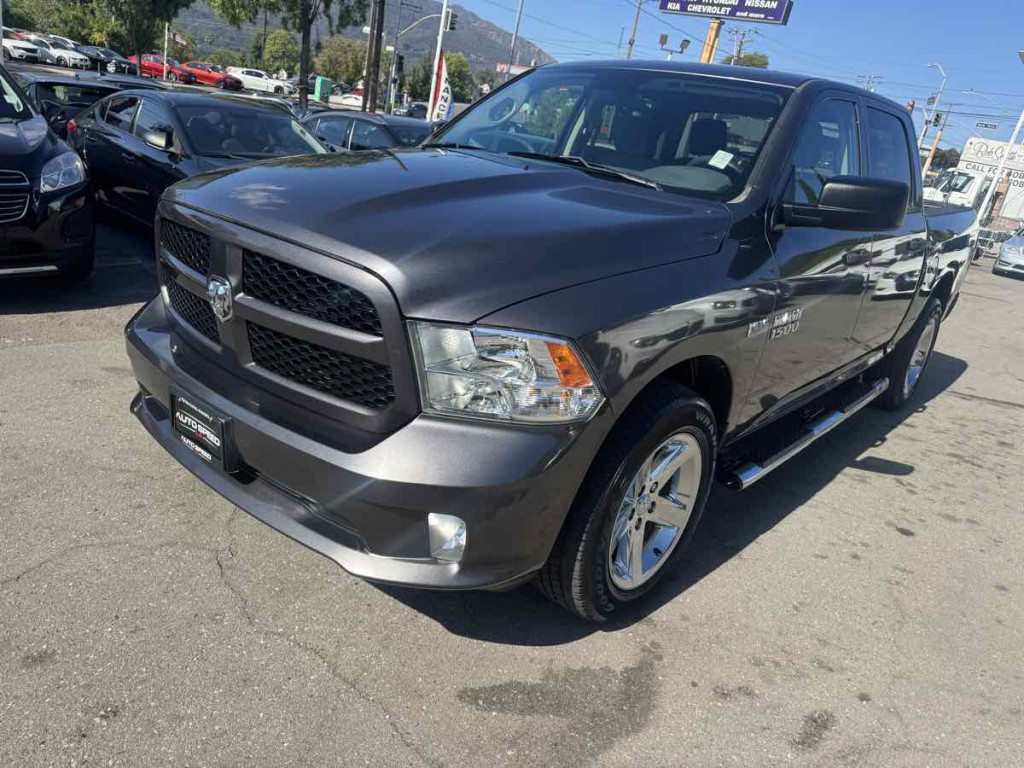 2017 RAM 1500 Image 2