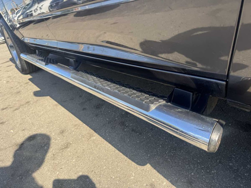 2017 RAM 1500 Image 6