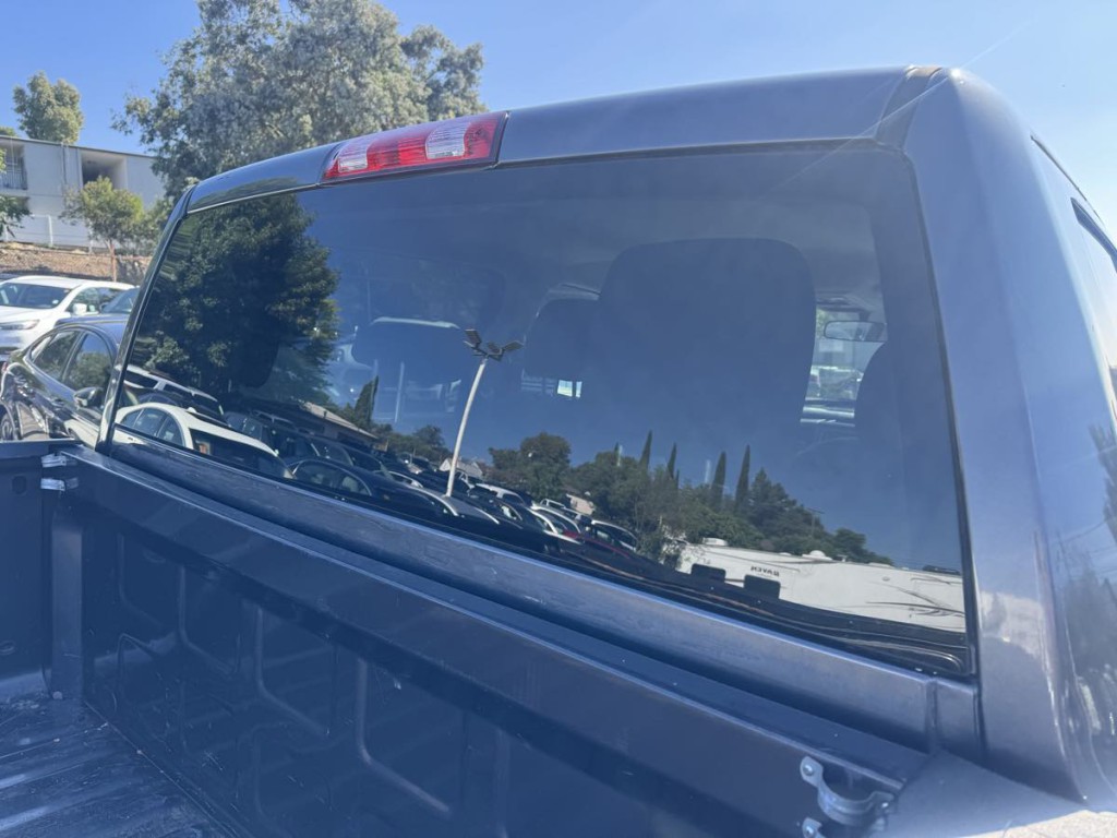 2017 RAM 1500 Image 10