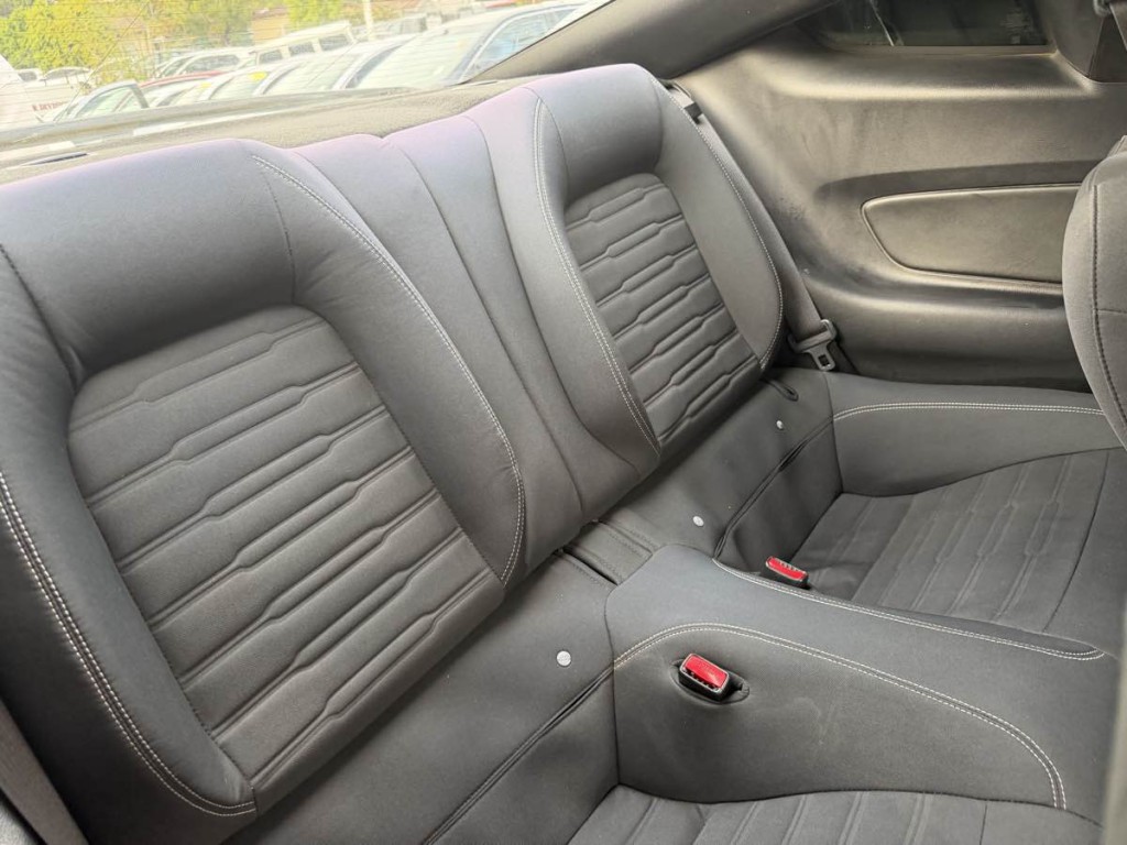 2015 Ford Mustang Image 10