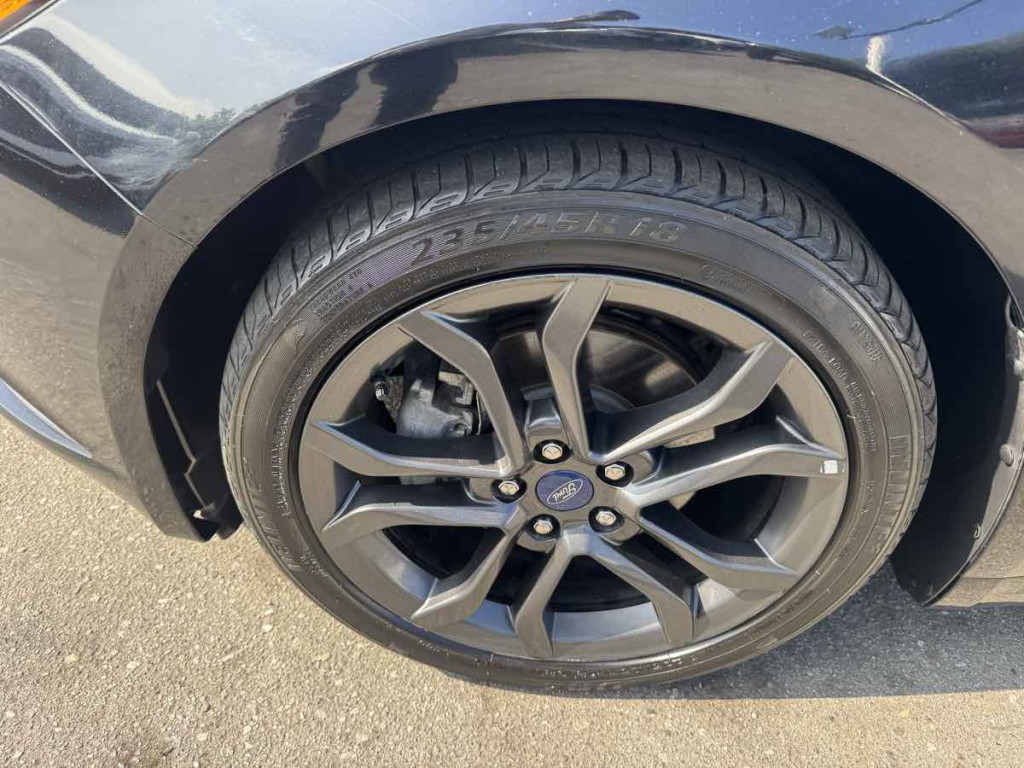 2018 Ford Fusion Image 8