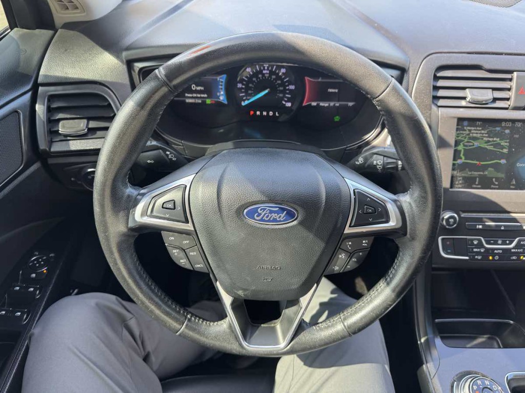 2018 Ford Fusion Image 12
