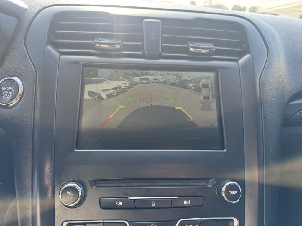 2018 Ford Fusion Image 15