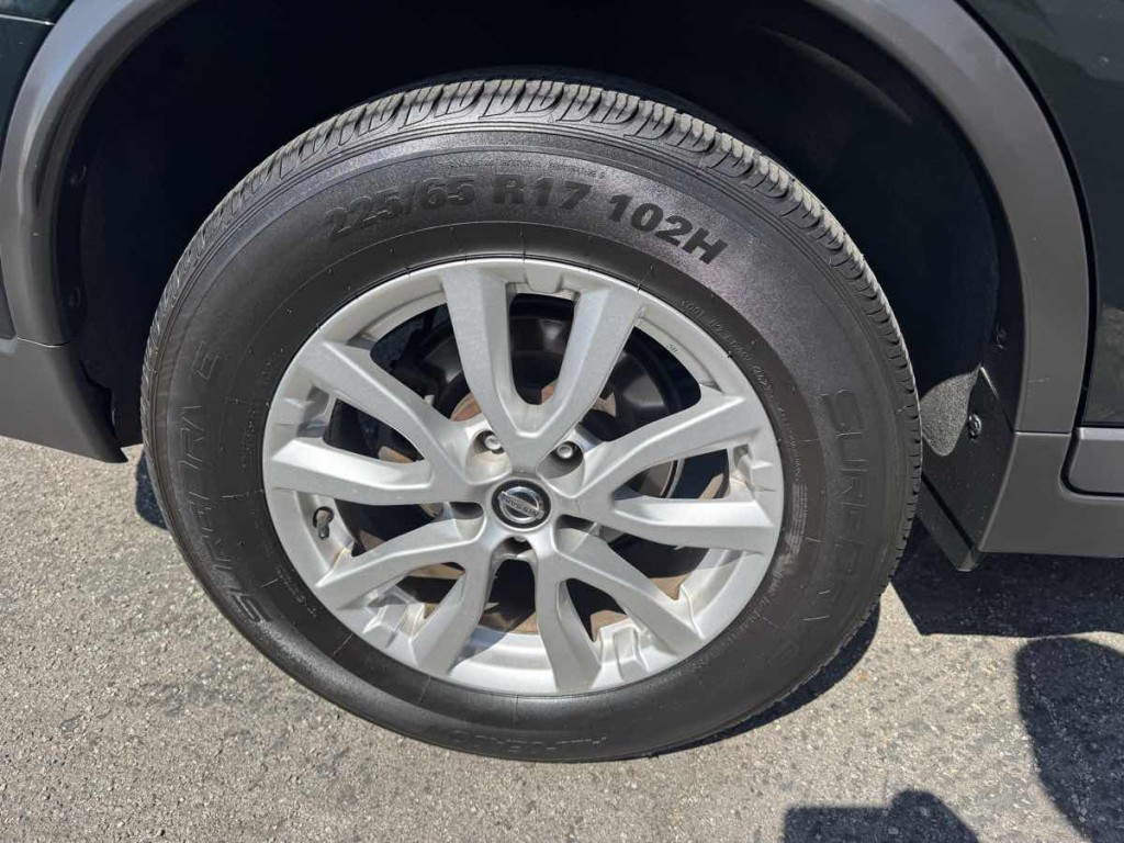 2020 Nissan Rogue Image 5