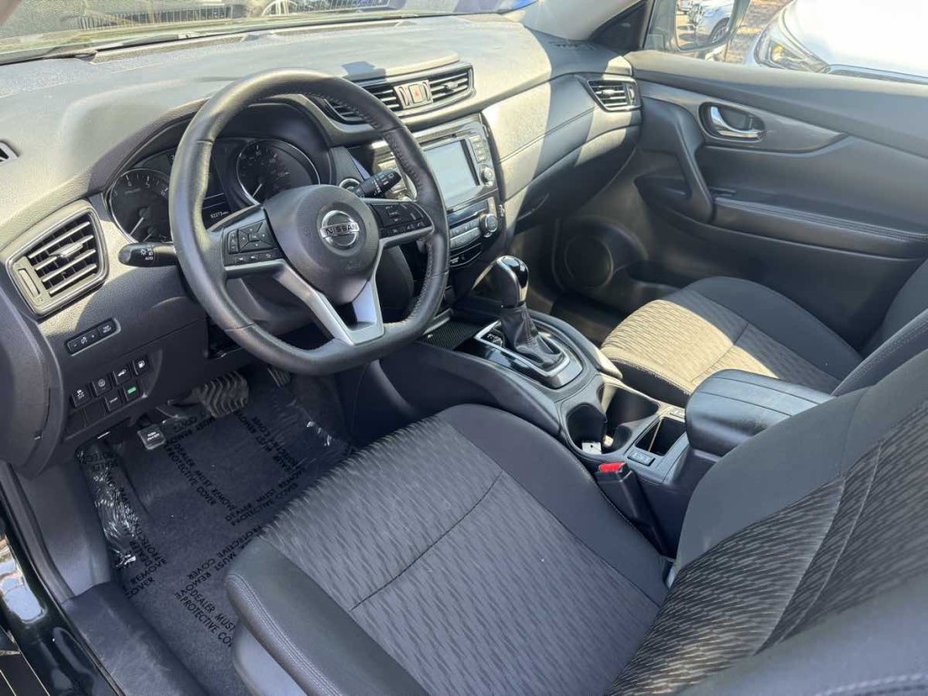 2020 Nissan Rogue Image 7