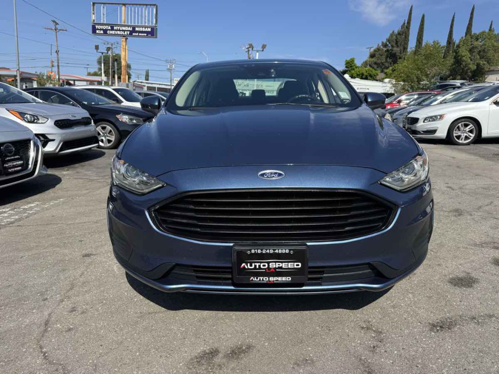 2019 Ford Fusion Image 2