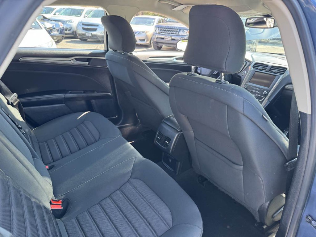 2019 Ford Fusion Image 13