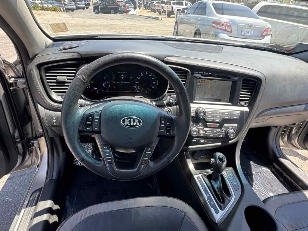 2012 Kia Optima Image 12