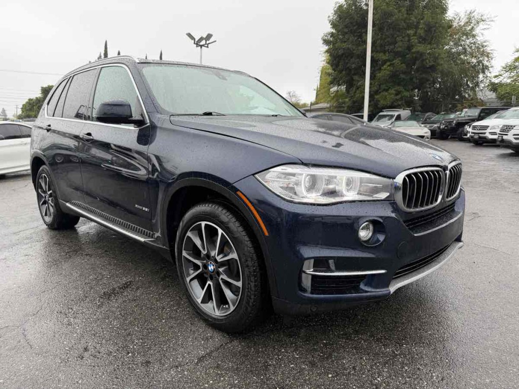 2015 BMW X5 Image 1
