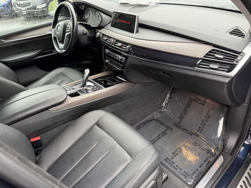 2015 BMW X5 Image 12