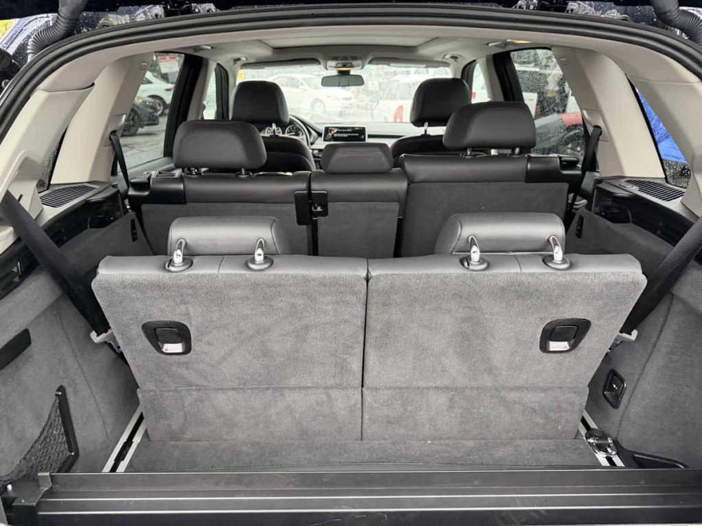 2015 BMW X5 Image 17